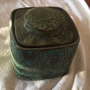 Lidded stoneware vessel by Nils Thorsen